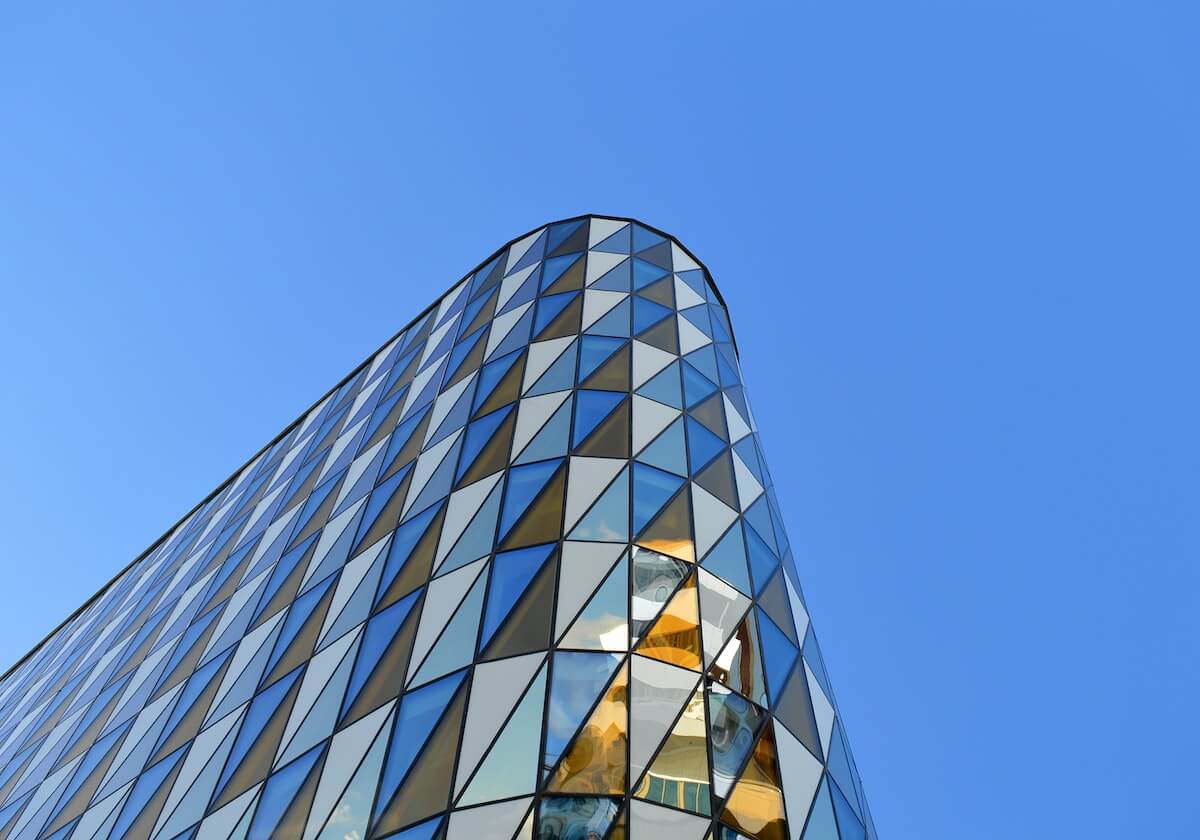 神!瓦科戴帽2场打入7球,薛庆浩送礼!泰山第三度扳平3-3申花!