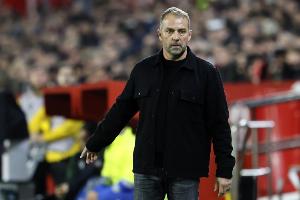 海星直播-博涅克:不懂弗里克为何换上莱万 巴萨除了球踢得好还得聪明点